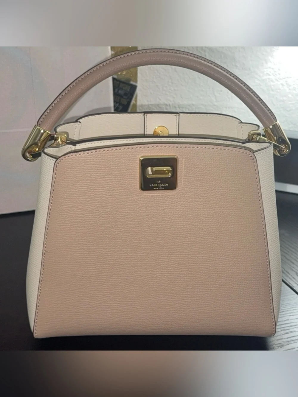 NWT: Kate Spade Handle Bag